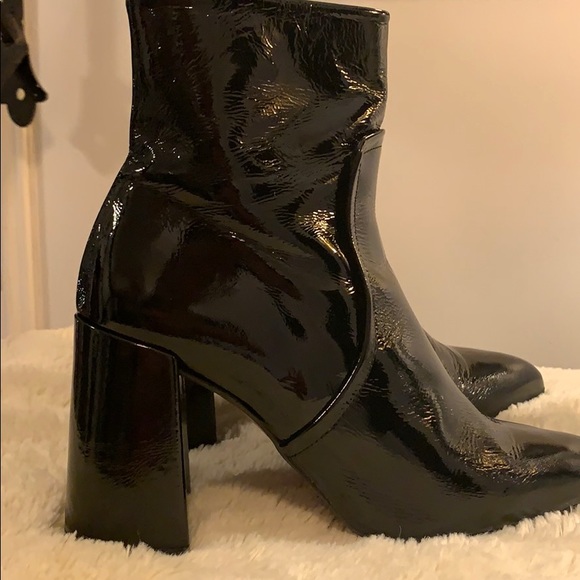Topshop Black Patent Leather Booties - Picture 4 of 7